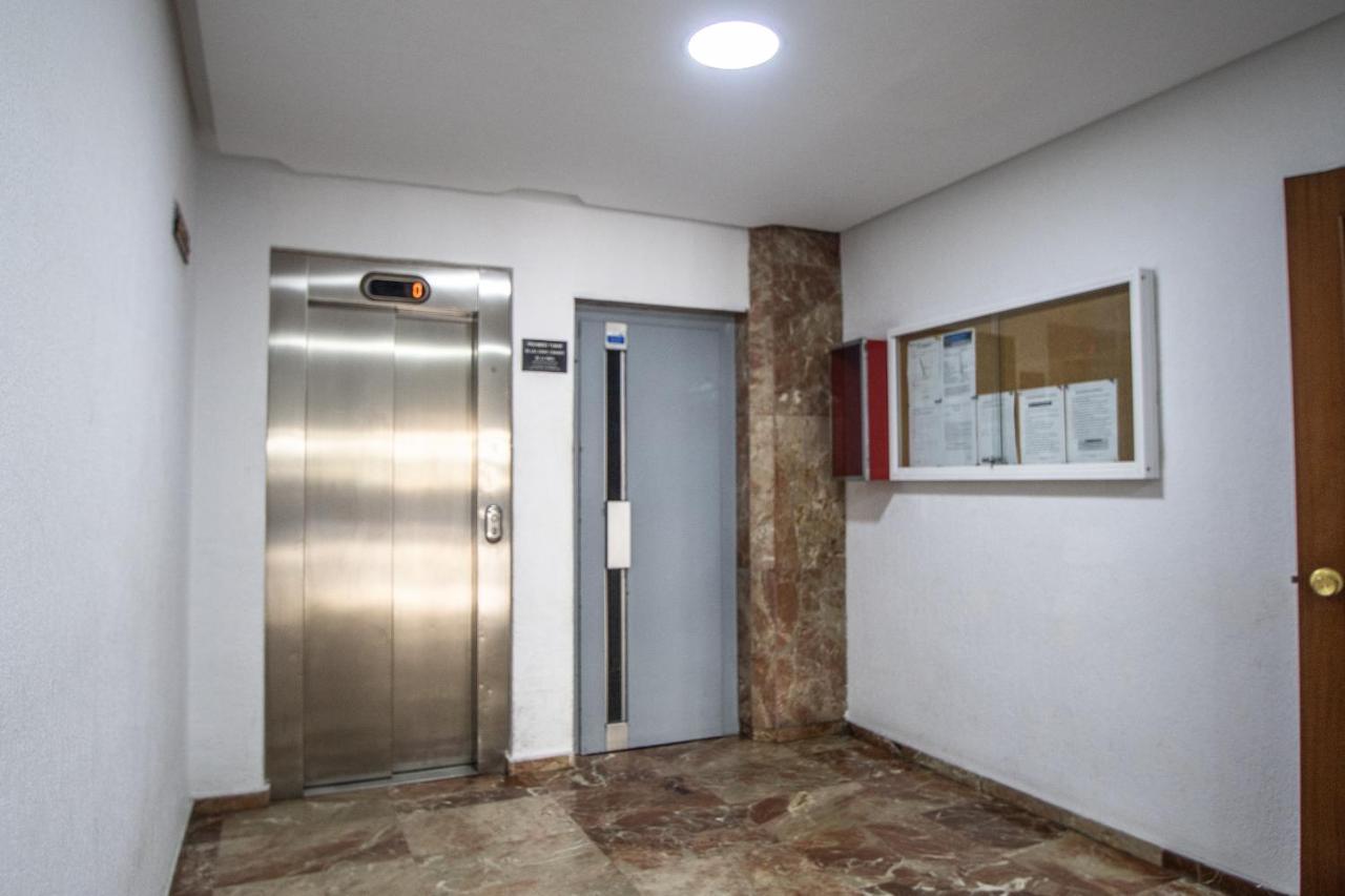 Apartamento La Bajamar Cadiz Bagian luar foto
