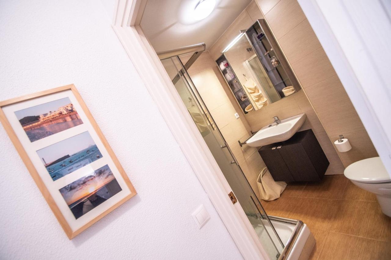 Apartamento La Bajamar Cadiz Bagian luar foto