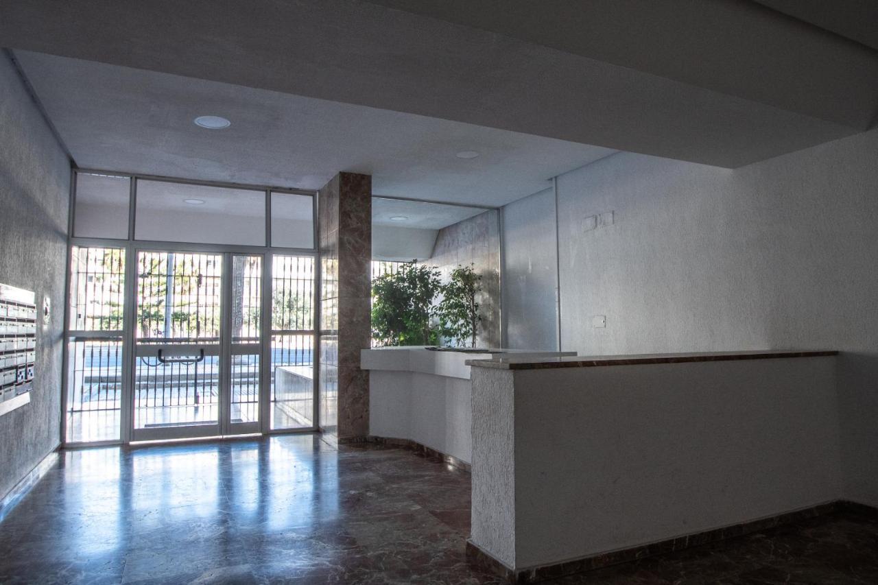 Apartamento La Bajamar Cadiz Bagian luar foto